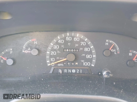 1999 Ford Econoline Passenger XL z VIN 1FBSS31S5XHA73353, wystawiony jako IAAI lot #42758210 z przebiegiem 181 011 mil mil oraz . Historia ofert i sprzedaży dostępna na DreamBid. Obrazek 7.