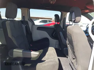 2016 Dodge Grand Caravan SE with VIN 2C4RDGBG1GR349523, listed as a IAAI auction lot 41700491 with 44,253 mi miles and . Bid and sale history available at DreamBid. Image 8.