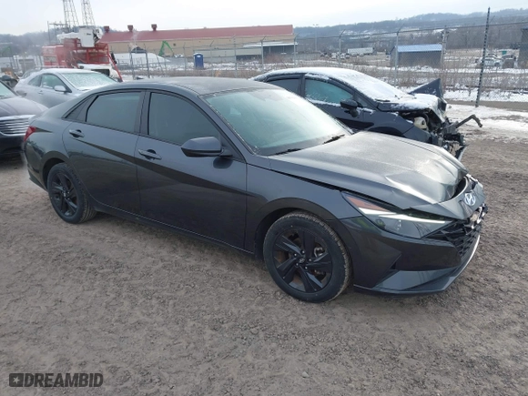 2021 Hyundai Elantra SEL with VIN 5NPLM4AG0MH019175, listed as a IAAI auction lot 41590000 with 63,345 mi miles. Bid and sale history available at carsss.com. Image 1.