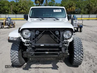 2022 Jeep Gladiator Texas Trail with VIN 1C6HJTAG6NL100369, listed as a Copart auction lot 49114495 with 37,626 mi miles and Salvage title. Bid and sale history available at DreamBid. Image 5.