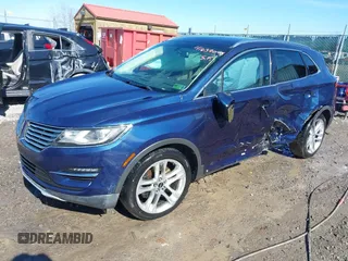 2015 Lincoln MKC with VIN 5LMTJ2AH2FUJ12531, listed as a IAAI auction lot 41639903 with 112,835 mi miles. Bid and sale history available at carsss.com. Image 17.