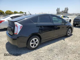 2013 Toyota Prius One with VIN JTDKN3DU7D0340437, listed as a Copart auction lot 61676205 with 206,566 mi miles and Clean title. Bid and sale history available at DreamBid. Image 3.