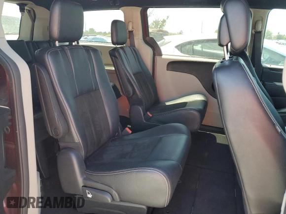 2019 Dodge Grand Caravan SXT with VIN 2C4RDGCG9KR759302, listed as a Copart auction lot 54262265 with 102,266 mi miles and Non Repairable. Bid and sale history available at DreamBid. Image 11.