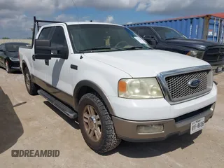 2005 Ford F-150 XLT z VIN 1FTPW12525FA44338, wystawiony jako IAAI lot #42727094 z przebiegiem 236 330 mil mil oraz . Historia ofert i sprzedaży dostępna na DreamBid. Obrazek 1.