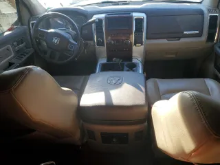 2012 Ram 2500 Laramie z VIN 3C6UD5FL5CG104673, wystawiony jako Copart lot #46175925 z przebiegiem 195 771 mil mil oraz Szkoda całkowita • Salvage title. Historia ofert i sprzedaży dostępna na DreamBid. Obrazek 8.
