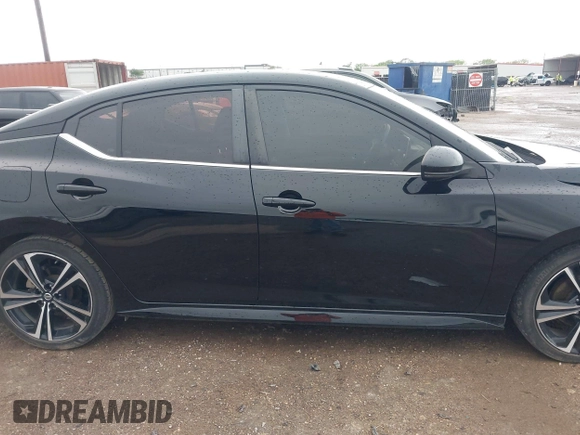 2021 Nissan Sentra SR z VIN 3N1AB8DV8MY306722, wystawiony jako IAAI lot #41954174 z przebiegiem 73 473 mil mil oraz . Historia ofert i sprzedaży dostępna na DreamBid. Obrazek 13.