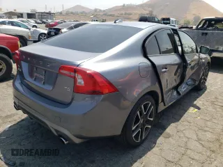 2017 Volvo S60 Dynamic with VIN YV126MFL3H2423228, listed as a Copart auction lot 46324982 with 80,384 mi miles. Bid and sale history available at carsss.com. Image 4.