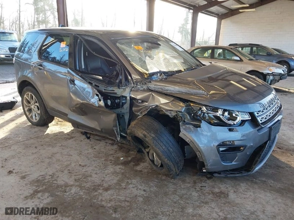 2018 Land Rover Discovery Sport HSE with VIN SALCR2RX5JH758958, listed as a IAAI auction lot 41231088 with 47,202 mi miles. Bid and sale history available at carsss.com. Image 1.