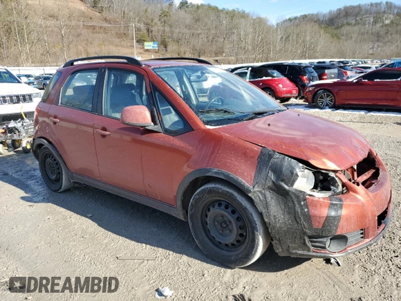 2013 Suzuki SX4 Crossover with VIN JS2YB5A31D6101642, listed as a Copart auction lot 45537225 with 137,409 mi miles and Salvage Title. Bid and sale history available at carsss.com. Image 4.
