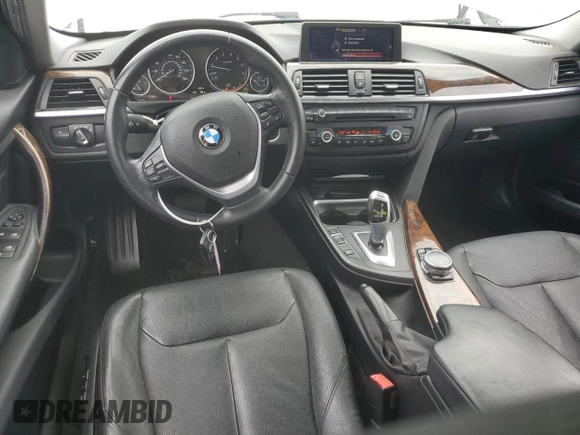 2015 BMW 3 Series 328i z VIN WBA3A5C52FF606921, wystawiony jako Copart lot #52021665 z przebiegiem 115 923 mil mil oraz Szkoda całkowita • Salvage title. Historia ofert i sprzedaży dostępna na DreamBid. Obrazek 8.