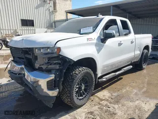 2019 Chevrolet Silverado 1500 LT with VIN 1GCRYDED9KZ239788, listed as a IAAI auction lot 41342379 with 93,872 mi miles. Bid and sale history available at carsss.com. Image 17.