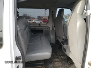 2011 Ford Econoline Passenger XL z VIN 1FBSS3BL7BDB29252, wystawiony jako Copart lot #58004584 z przebiegiem Nie podano mil oraz Czysty tytuł • Clean title. Historia ofert i sprzedaży dostępna na DreamBid. Obrazek 11.