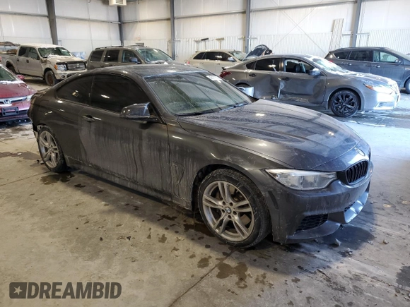 2015 BMW 4 Series 435i xDrive z VIN WBA3R5C57FK372498, wystawiony jako Copart lot #46132005 z przebiegiem Nie podano mil oraz Szkoda całkowita • Salvage title. Historia ofert i sprzedaży dostępna na DreamBid. Obrazek 4.