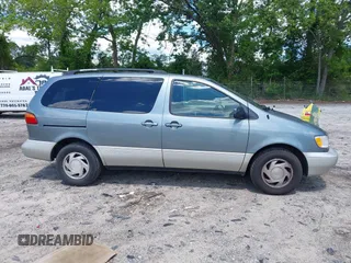 1998 Toyota Sienna LE with VIN 4T3ZF13C9WU029468, listed as a IAAI auction lot 42199057 with Not provided miles and . Bid and sale history available at DreamBid. Image 14.