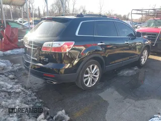 2011 Mazda CX-9 Grand Touring with VIN JM3TB3DV0B0304454, listed as a IAAI auction lot 41331484 with 221,985 mi miles. Bid and sale history available at carsss.com. Image 4.