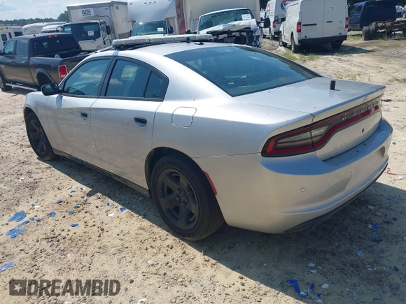 2021 Dodge Charger Police z VIN 2C3CDXAT3MH578330, wystawiony jako IAAI lot #42604008 z przebiegiem 92 856 mil mil oraz . Historia ofert i sprzedaży dostępna na DreamBid. Obrazek 3.