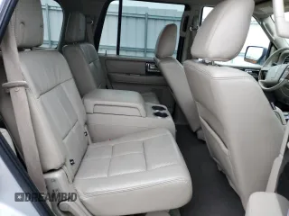 2010 Lincoln Navigator z VIN 5LMJJ2J57AEJ07227, wystawiony jako Copart lot #50965705 z przebiegiem 222 731 mil mil oraz Nie do naprawy • Non repairable. Historia ofert i sprzedaży dostępna na DreamBid. Obrazek 11.