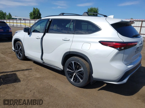 2022 Toyota Highlander XSE с VIN 5TDLZRAH1NS139084, выставлен на аукционе IAAI как лот 42497137 с пробегом 57 074 миль миль и . История ставок и продаж доступна на DreamBid. Изображение 3.