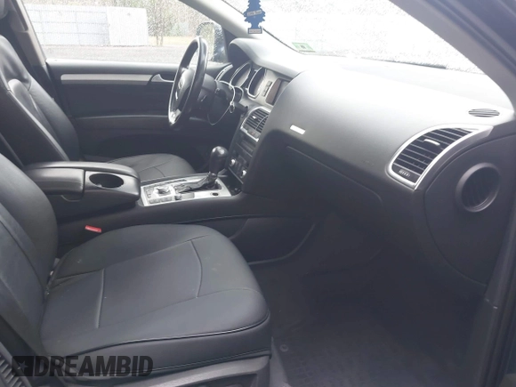 2007 Audi Q7 Premium Plus with VIN WA1EY74L67D061054, listed as a IAAI auction lot 41919887 with 175,238 mi miles and . Bid and sale history available at DreamBid. Image 5.