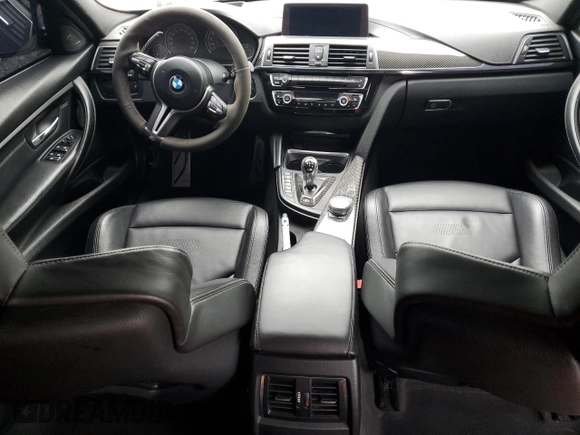 2018 BMW M3 z VIN WBS8M9C5XJ5L71702, wystawiony jako Copart lot #55657055 z przebiegiem Nie podano mil oraz Szkody całkowita. Historia ofert i sprzedaży dostępna na DreamBid. Obrazek 8.