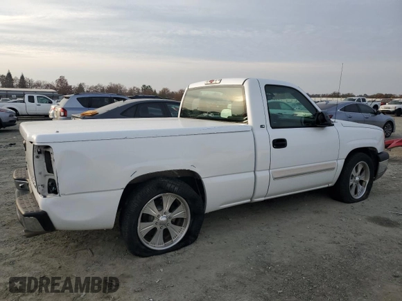 2003 Chevrolet Silverado 1500 with VIN 1GCEC14V93Z348632, listed as a Copart auction lot 83012644 with 132,115 mi miles and Salvage Title. Bid and sale history available at carsss.com. Image 3.
