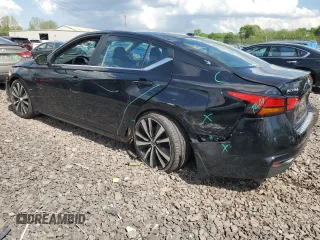 2022 Nissan Altima SR with VIN 1N4BL4CV0NN414555, listed as a Copart auction lot 53052805 with 38,050 mi miles and Salvage Title. Bid and sale history available at DreamBid. Image 2.