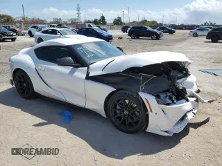 2025 Toyota GR Supra 3.0 with VIN WZ1DB0G09SW069188, listed as a Copart auction lot 49242215 with 0 mi miles and Salvage Title. Bid and sale history available at carsss.com. Image 4.