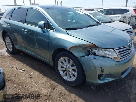 2010 Toyota Venza with VIN 4T3ZA3BBXAU037042, listed as a IAAI auction lot 41913264 with 194,847 mi miles. Bid and sale history available at carsss.com. Image 1.