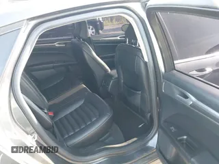 2020 Ford Fusion SEL with VIN 3FA6P0CD9LR229470, listed as a IAAI auction lot 42518855 with 67,088 mi miles and . Bid and sale history available at DreamBid. Image 8.