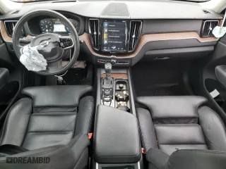 2020 Volvo XC60 Inscription with VIN YV4102RL2L1428953, listed as a Copart auction lot 46364115 with 71,798 mi miles and Salvage Title. Bid and sale history available at carsss.com. Image 8.