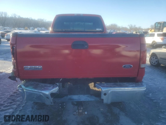 2003 Ford F-350 z VIN 1FTSW30P43ED72597, wystawiony jako Copart lot #88456965 z przebiegiem 221 399 mil mil oraz Szkoda całkowita • Salvage title. Historia ofert i sprzedaży dostępna na DreamBid. Obrazek 6.