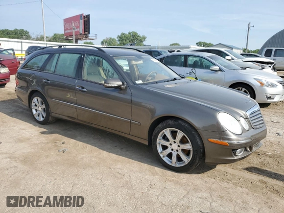 2009 Mercedes-Benz E 350 with VIN WDBUH87X39B380687, listed as a Copart auction lot 60220835 with Not provided miles and Salvage title. Bid and sale history available at DreamBid. Image 4.