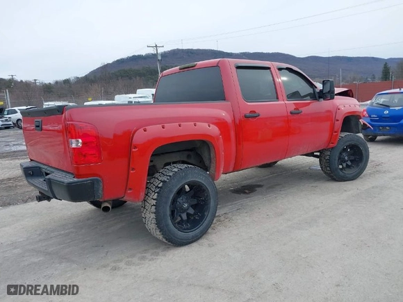 2008 Chevrolet Silverado 1500 LT w/1LT with VIN 2GCEK13J781262883, listed as a IAAI auction lot 41499201 with 157,000 mi miles. Bid and sale history available at carsss.com. Image 4.