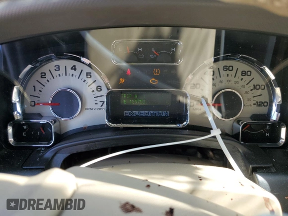 2010 Ford Expedition Eddie Bauer with VIN 1FMJU1H54AEA34442, listed as a Copart auction lot 55805815 with 135,750 mi miles and Salvage title. Bid and sale history available at DreamBid. Image 9.