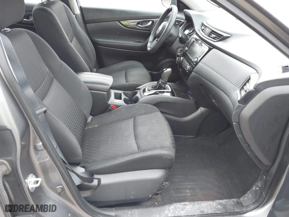 2018 Nissan Rogue SV with VIN KNMAT2MV7JP579770, listed as a IAAI auction lot 41711131 with 85,406 mi miles. Bid and sale history available at carsss.com. Image 5.