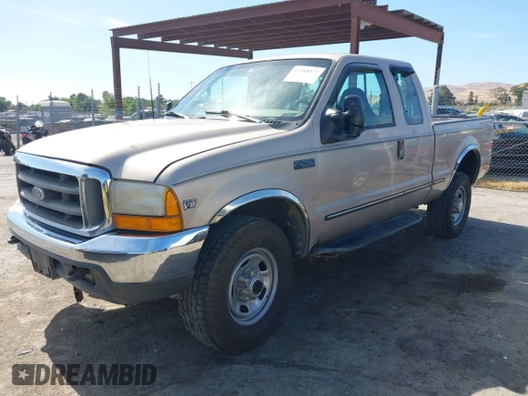 1999 Ford F-250 XL z VIN 1FTNX21F8XEA90902, wystawiony jako IAAI lot #42268377 z przebiegiem 216 014 mil mil oraz . Historia ofert i sprzedaży dostępna na DreamBid. Obrazek 18.