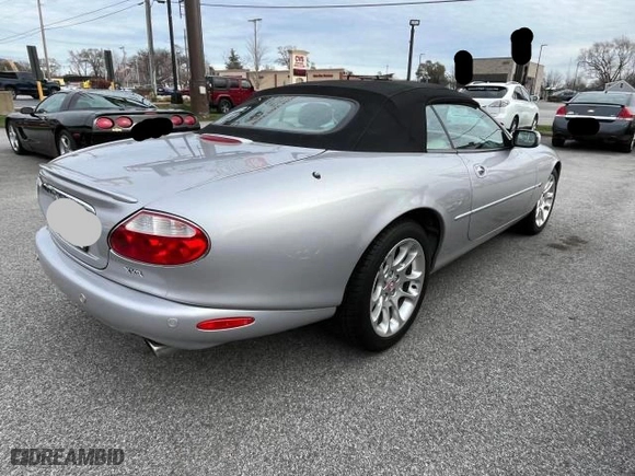2001 Jaguar XK8 with VIN SAJDA42B71PA15810, listed as a Copart auction lot 83520864 with 103,531 mi miles and Clean Title. Bid and sale history available at carsss.com. Image 4.