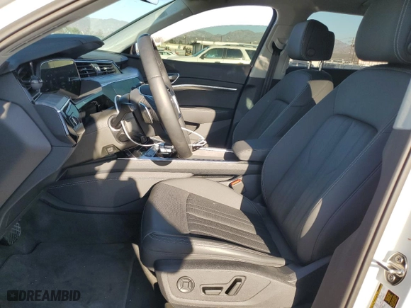 2024 Audi Q8 e-tron Premium Plus with VIN WA15AAGE4RB049434, listed as a Copart auction lot 83839334 with 7,236 mi miles and Salvage Title. Bid and sale history available at carsss.com. Image 7.