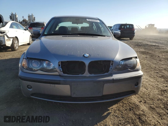 2003 BMW 3 Series 325i with VIN WBAET37423NJ33483, listed as a Copart auction lot 42368445 with 121,063 mi miles and Salvage Title. Bid and sale history available at carsss.com. Image 5.