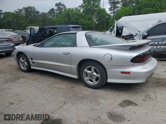 1998 Pontiac Firebird Formula with VIN 2G2FV22G6W2214603, listed as a Copart auction lot 54217055 with 193,802 mi miles and Clean title. Bid and sale history available at DreamBid. Image 2.