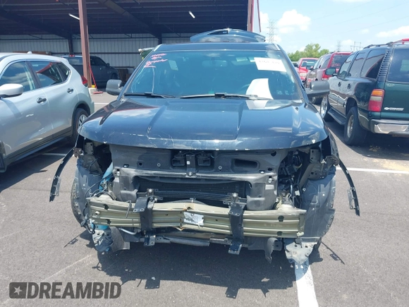 2017 Ford Police Interceptor Utility z VIN 1FM5K8AR6HGC26411, wystawiony jako IAAI lot #42685189 z przebiegiem 75 687 mil mil oraz . Historia ofert i sprzedaży dostępna na DreamBid. Obrazek 12.