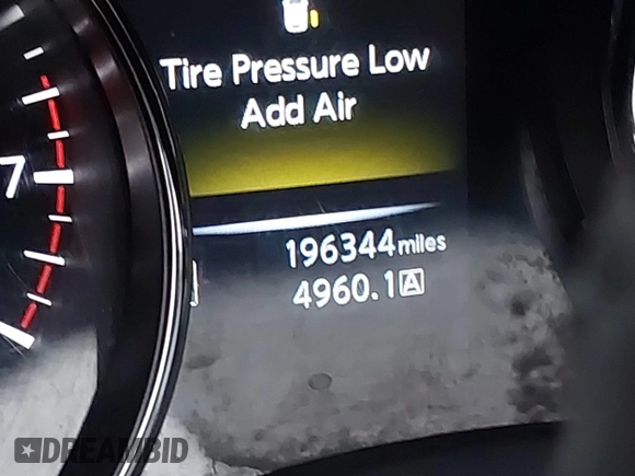 2015 Nissan Rogue SL with VIN 5N1AT2MVXFC760372, listed as a IAAI auction lot 41970884 with 196,344 mi miles. Bid and sale history available at carsss.com. Image 7.