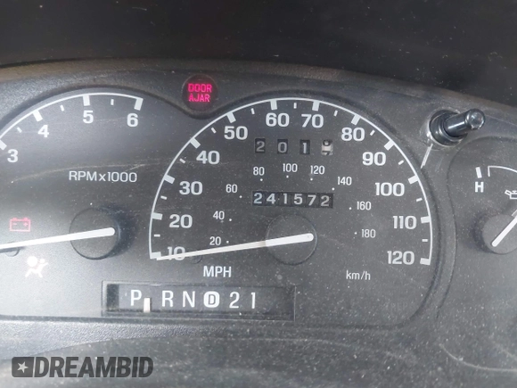2000 Ford Explorer XLS z VIN 1FMZU62X3YUB73486, wystawiony jako IAAI lot #42542833 z przebiegiem 241 572 mil mil oraz . Historia ofert i sprzedaży dostępna na DreamBid. Obrazek 15.