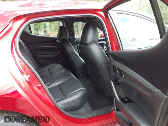 2019 Mazda 3 with VIN JM1BPBJM6K1146174, listed as a IAAI auction lot 42518442 with 45,925 mi miles and . Bid and sale history available at DreamBid. Image 8.