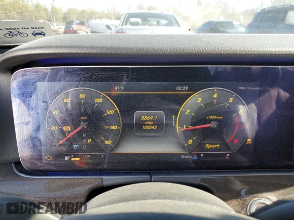 2018 Mercedes-Benz E 300 z VIN WDDZF4KB3JA304789, wystawiony jako Copart lot #46214295 z przebiegiem 100 543 mil mil oraz Szkoda całkowita • Salvage title. Historia ofert i sprzedaży dostępna na DreamBid. Obrazek 9.