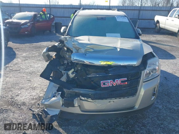 2013 GMC Terrain SLE with VIN 2GKALSEKXD6186603, listed as a IAAI auction lot 41271924 with 147,605 mi miles. Bid and sale history available at carsss.com. Image 6.