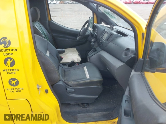 2014 Nissan NV200 z VIN 3N8CM0JTXEK702664, wystawiony jako IAAI lot #39503323 z przebiegiem 218 360 mil mil oraz . Historia ofert i sprzedaży dostępna na DreamBid. Obrazek 5.