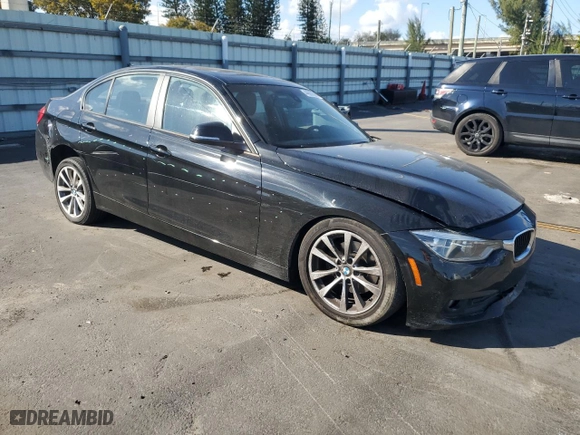 2018 BMW 3 Series 320i xDrive with VIN WBA8A3C53JA494520, listed as a Copart auction lot 44097505 with 122,436 mi miles and Salvage Title. Bid and sale history available at carsss.com. Image 4.