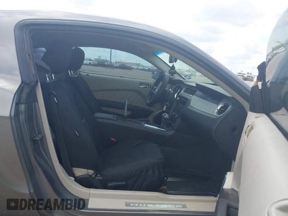 2011 Ford Mustang V6 with VIN 1ZVBP8AM7B5122930, listed as a IAAI auction lot 42050572 with 164,568 mi miles and . Bid and sale history available at DreamBid. Image 5.