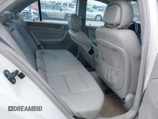 2007 Mercedes-Benz C 230 Sport with VIN WDBRF52H87F852754, listed as a IAAI auction lot 42224647 with 121,163 mi miles and . Bid and sale history available at DreamBid. Image 8.